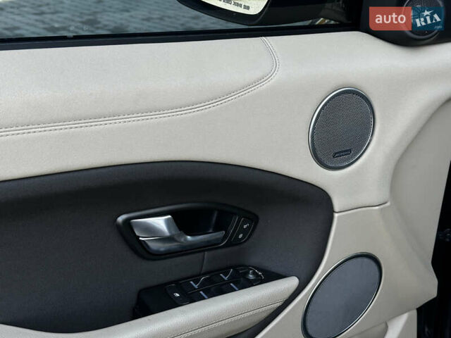 Чорний Ленд Ровер Рендж Ровер Евок, об'ємом двигуна 2 л та пробігом 98 тис. км за 20900 $, фото 9 на Automoto.ua