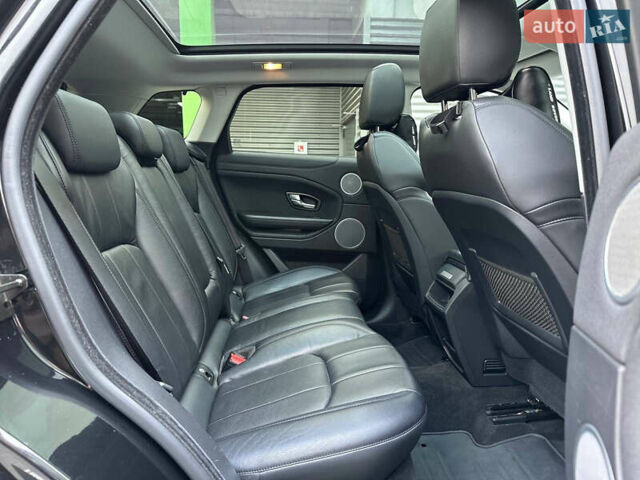 Ленд Ровер Рендж Ровер Эвок 2017 в Киеве на Automoto.ua Черный Ленд Ровер Рендж Ровер Эвок, объемом двигателя 2 л и пробегом 75 тыс. км за 22700 $, фото 18 на Automoto.ua