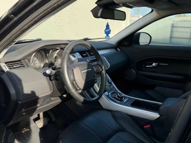 Чорний Ленд Ровер Рендж Ровер Евок, об'ємом двигуна 2 л та пробігом 63 тис. км за 14000 $, фото 8 на Automoto.ua