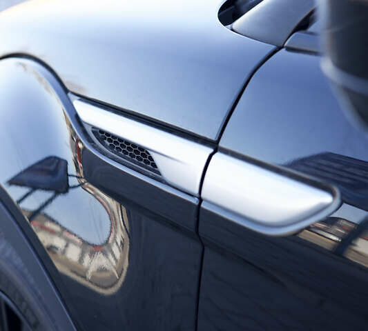 Черный Ленд Ровер Рендж Ровер Эвок, объемом двигателя 2 л и пробегом 152 тыс. км за 18300 $, фото 20 на Automoto.ua