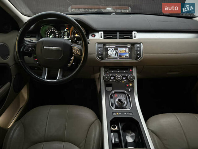 Черный Ленд Ровер Рендж Ровер Эвок, объемом двигателя 2 л и пробегом 90 тыс. км за 19600 $, фото 20 на Automoto.ua