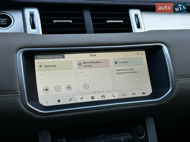 Чорний Ленд Ровер Рендж Ровер Евок, об'ємом двигуна 2 л та пробігом 98 тис. км за 20900 $, фото 12 на Automoto.ua