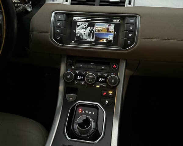 Черный Ленд Ровер Рендж Ровер Эвок, объемом двигателя 2 л и пробегом 90 тыс. км за 19600 $, фото 21 на Automoto.ua