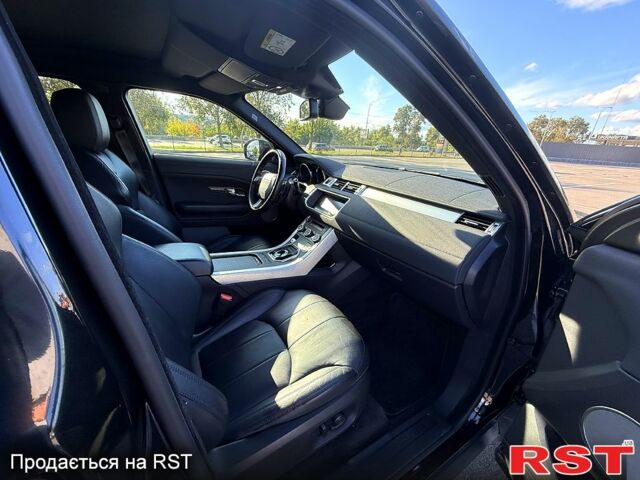 Чорний Ленд Ровер Рендж Ровер Евок, об'ємом двигуна 2 л та пробігом 120 тис. км за 24500 $, фото 6 на Automoto.ua