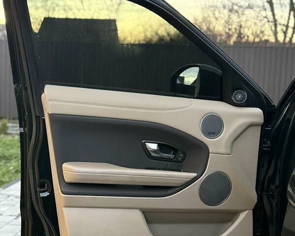 Черный Ленд Ровер Рендж Ровер Эвок, объемом двигателя 2 л и пробегом 90 тыс. км за 19600 $, фото 17 на Automoto.ua