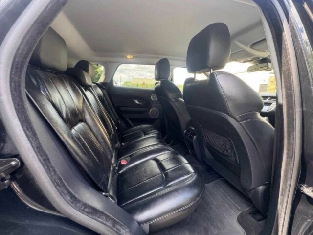 Чорний Ленд Ровер Рендж Ровер Евок, об'ємом двигуна 2 л та пробігом 69 тис. км за 14000 $, фото 11 на Automoto.ua