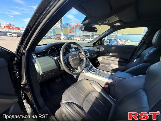 Чорний Ленд Ровер Рендж Ровер Евок, об'ємом двигуна 2 л та пробігом 120 тис. км за 24500 $, фото 4 на Automoto.ua