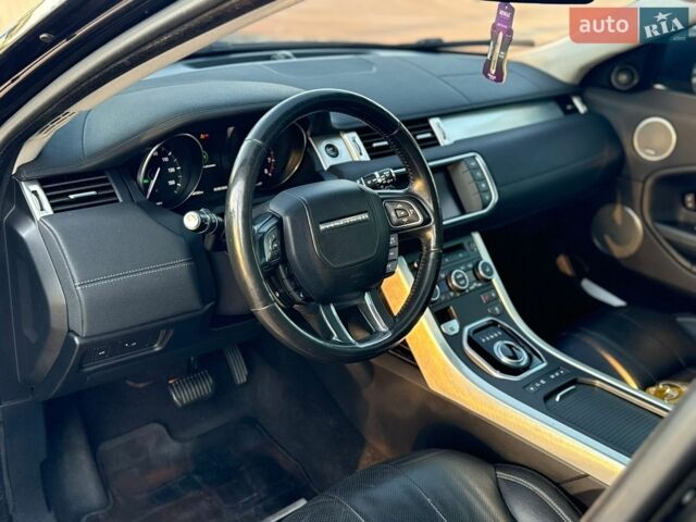 Чорний Ленд Ровер Рендж Ровер Евок, об'ємом двигуна 2 л та пробігом 160 тис. км за 18999 $, фото 26 на Automoto.ua