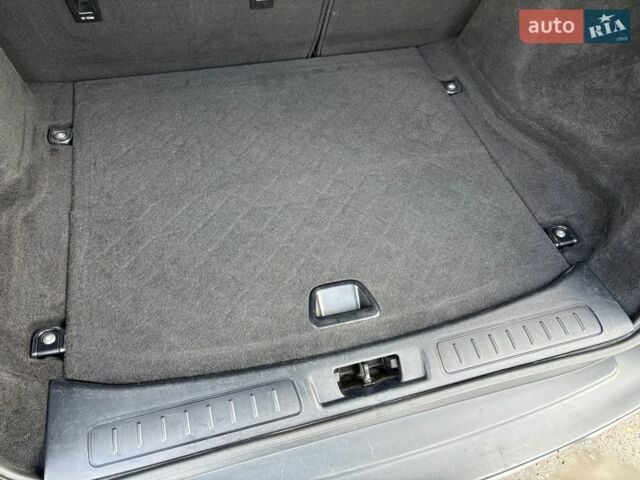 Черный Ленд Ровер Рендж Ровер Эвок, объемом двигателя 2 л и пробегом 119 тыс. км за 21900 $, фото 52 на Automoto.ua