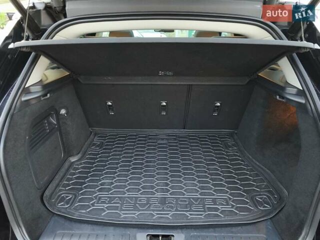 Чорний Ленд Ровер Рендж Ровер Евок, об'ємом двигуна 2 л та пробігом 89 тис. км за 23300 $, фото 34 на Automoto.ua