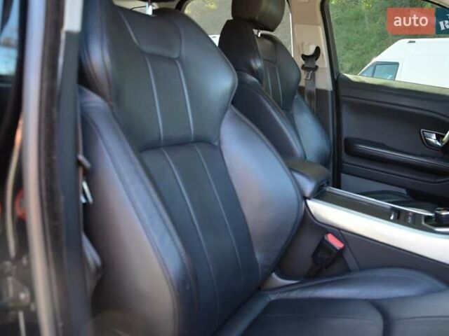 Ленд Ровер Рендж Ровер Евок 2018 у Києві на Automoto.ua Чорний Ленд Ровер Рендж Ровер Евок, об'ємом двигуна 2 л та пробігом 185 тис. км за 22500 $, фото 12 на Automoto.ua