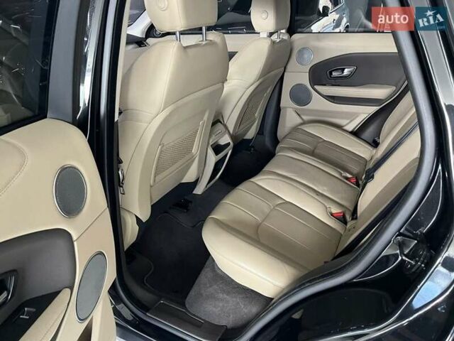 Ленд Ровер Рендж Ровер Эвок 2018 в Одессе на Automoto.ua Черный Ленд Ровер Рендж Ровер Эвок, объемом двигателя 2 л и пробегом 111 тыс. км за 24900 $, фото 19 на Automoto.ua