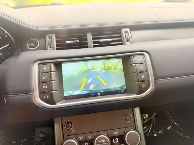 Чорний Ленд Ровер Рендж Ровер Евок, об'ємом двигуна 2 л та пробігом 43 тис. км за 12000 $, фото 11 на Automoto.ua