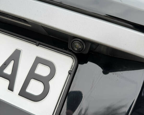 Черный Ленд Ровер Рендж Ровер Эвок, объемом двигателя 2 л и пробегом 119 тыс. км за 25500 $, фото 12 на Automoto.ua