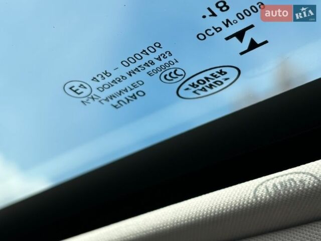 Черный Ленд Ровер Рендж Ровер Эвок, объемом двигателя 2 л и пробегом 119 тыс. км за 21900 $, фото 33 на Automoto.ua