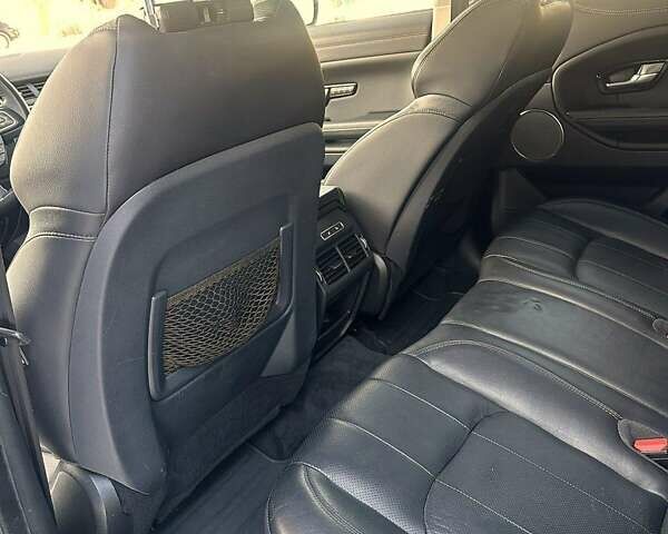 Черный Ленд Ровер Рендж Ровер Эвок, объемом двигателя 2 л и пробегом 68 тыс. км за 21500 $, фото 15 на Automoto.ua