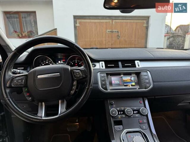 Чорний Ленд Ровер Рендж Ровер Евок, об'ємом двигуна 2 л та пробігом 117 тис. км за 23900 $, фото 23 на Automoto.ua