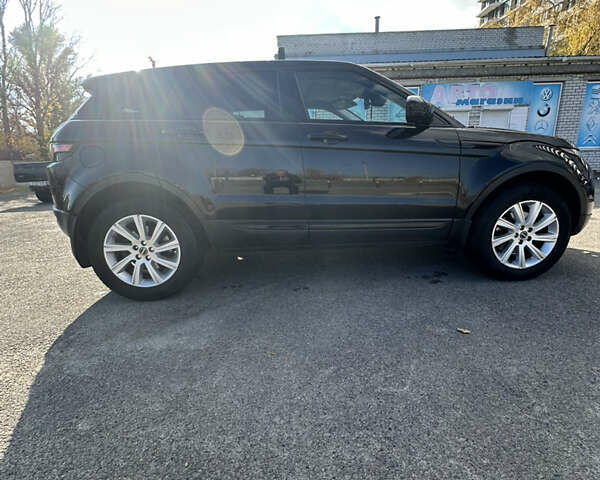 Черный Ленд Ровер Рендж Ровер Эвок, объемом двигателя 2 л и пробегом 89 тыс. км за 25000 $, фото 3 на Automoto.ua