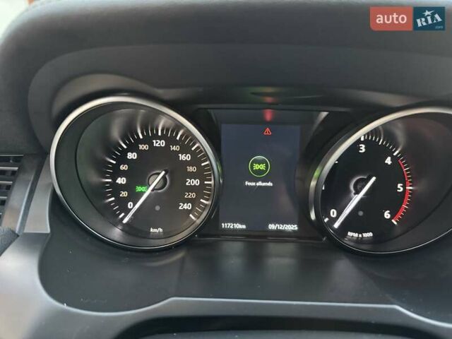 Чорний Ленд Ровер Рендж Ровер Евок, об'ємом двигуна 2 л та пробігом 117 тис. км за 23900 $, фото 27 на Automoto.ua