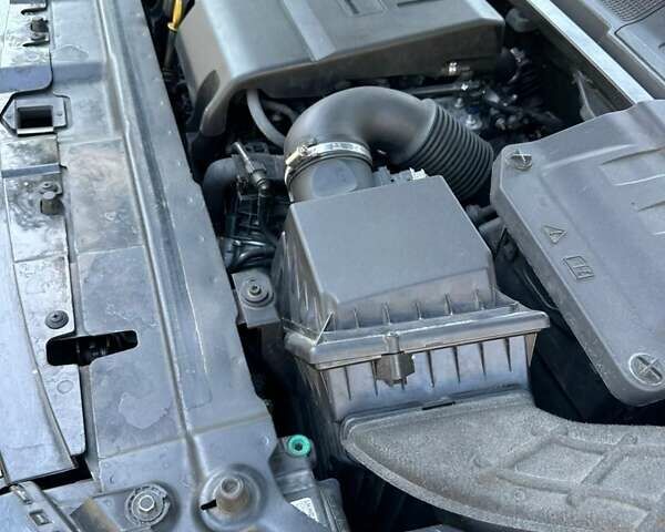 Ленд Ровер Рендж Ровер Евок 2018 у Києві на Automoto.ua Чорний Ленд Ровер Рендж Ровер Евок, об'ємом двигуна 2 л та пробігом 185 тис. км за 22500 $, фото 8 на Automoto.ua