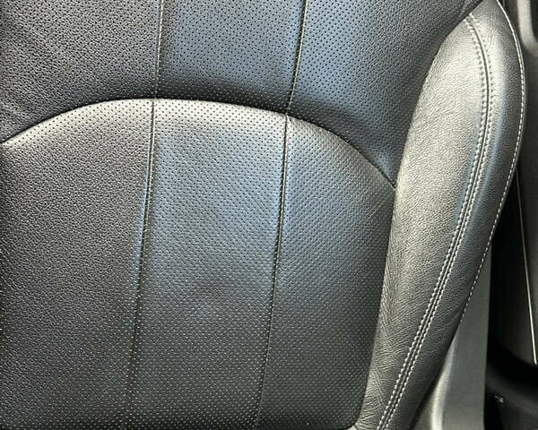 Черный Ленд Ровер Рендж Ровер Эвок, объемом двигателя 2 л и пробегом 89 тыс. км за 25000 $, фото 16 на Automoto.ua