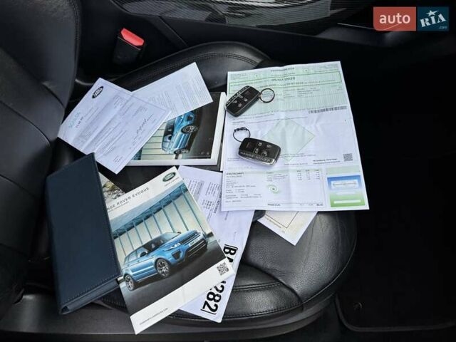 Чорний Ленд Ровер Рендж Ровер Евок, об'ємом двигуна 2 л та пробігом 117 тис. км за 23900 $, фото 32 на Automoto.ua