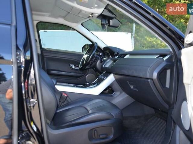 Ленд Ровер Рендж Ровер Евок 2018 у Києві на Automoto.ua Чорний Ленд Ровер Рендж Ровер Евок, об'ємом двигуна 2 л та пробігом 185 тис. км за 22500 $, фото 11 на Automoto.ua