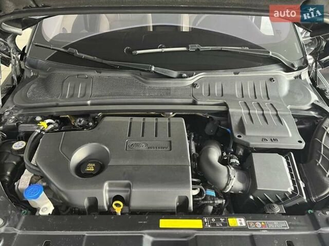 Ленд Ровер Рендж Ровер Эвок 2018 в Одессе на Automoto.ua Черный Ленд Ровер Рендж Ровер Эвок, объемом двигателя 2 л и пробегом 111 тыс. км за 24900 $, фото 9 на Automoto.ua