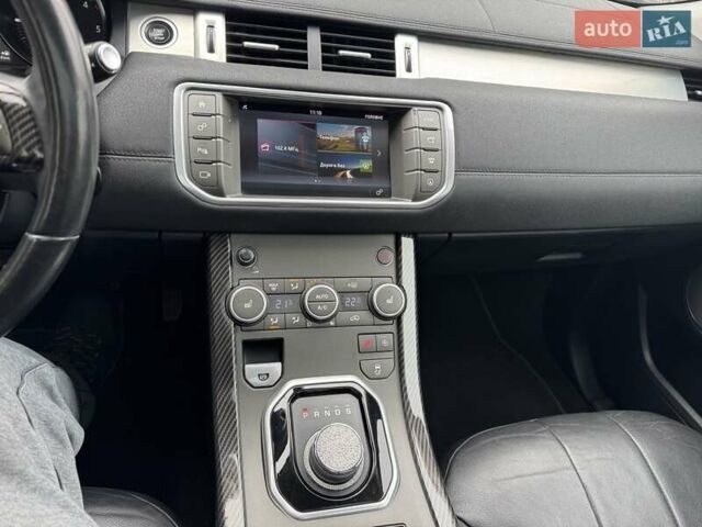 Черный Ленд Ровер Рендж Ровер Эвок, объемом двигателя 2 л и пробегом 117 тыс. км за 22950 $, фото 23 на Automoto.ua