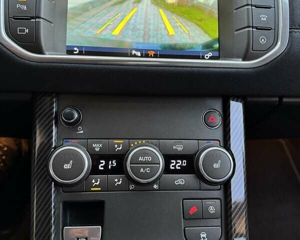 Чорний Ленд Ровер Рендж Ровер Евок, об'ємом двигуна 2 л та пробігом 117 тис. км за 23900 $, фото 25 на Automoto.ua