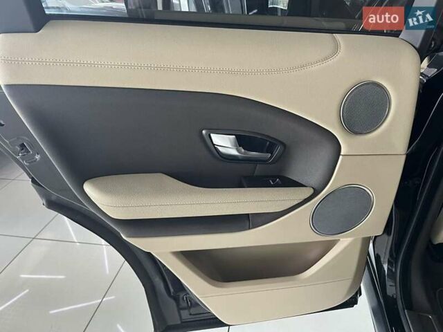 Ленд Ровер Рендж Ровер Эвок 2018 в Одессе на Automoto.ua Черный Ленд Ровер Рендж Ровер Эвок, объемом двигателя 2 л и пробегом 111 тыс. км за 24900 $, фото 21 на Automoto.ua