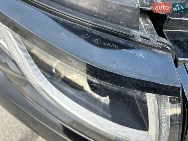 Черный Ленд Ровер Рендж Ровер Эвок, объемом двигателя 2 л и пробегом 119 тыс. км за 21900 $, фото 41 на Automoto.ua