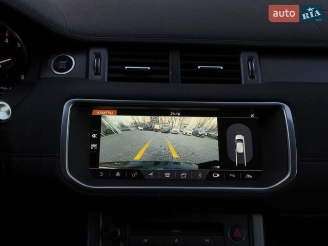 Чорний Ленд Ровер Рендж Ровер Евок, об'ємом двигуна 2 л та пробігом 89 тис. км за 23300 $, фото 27 на Automoto.ua