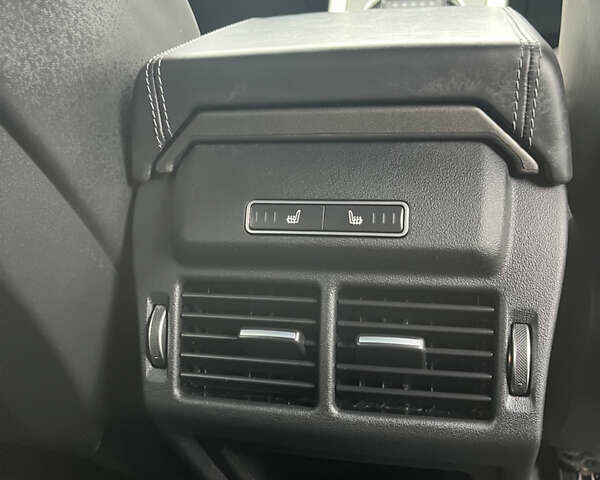 Чорний Ленд Ровер Рендж Ровер Евок, об'ємом двигуна 2 л та пробігом 55 тис. км за 24500 $, фото 26 на Automoto.ua