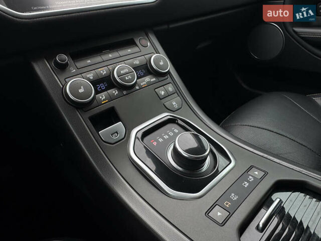 Чорний Ленд Ровер Рендж Ровер Евок, об'ємом двигуна 2 л та пробігом 89 тис. км за 22500 $, фото 27 на Automoto.ua