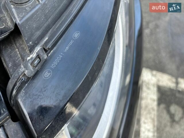 Черный Ленд Ровер Рендж Ровер Эвок, объемом двигателя 2 л и пробегом 119 тыс. км за 21900 $, фото 42 на Automoto.ua