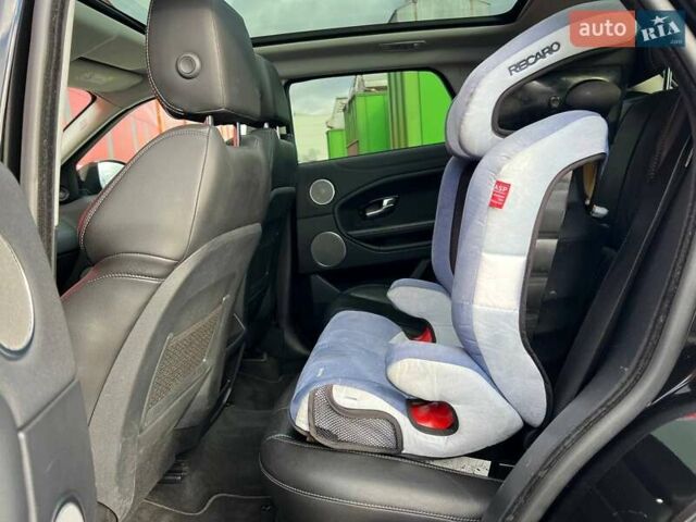 Черный Ленд Ровер Рендж Ровер Эвок, объемом двигателя 2 л и пробегом 100 тыс. км за 27700 $, фото 30 на Automoto.ua