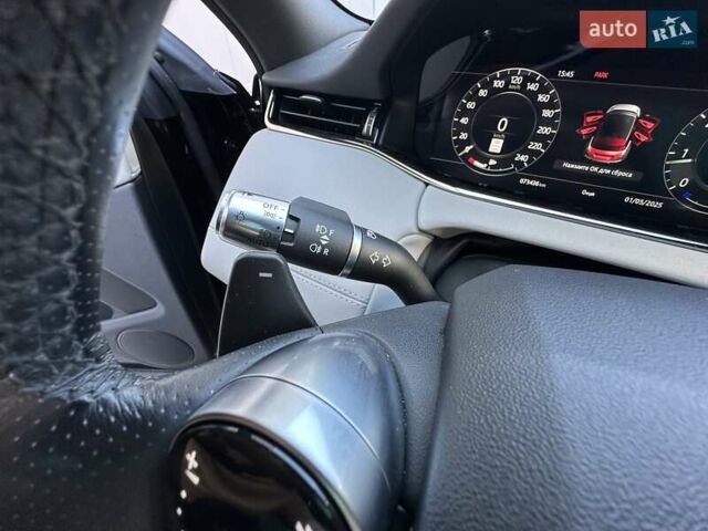 Черный Ленд Ровер Рендж Ровер Эвок, объемом двигателя 2 л и пробегом 74 тыс. км за 30500 $, фото 32 на Automoto.ua