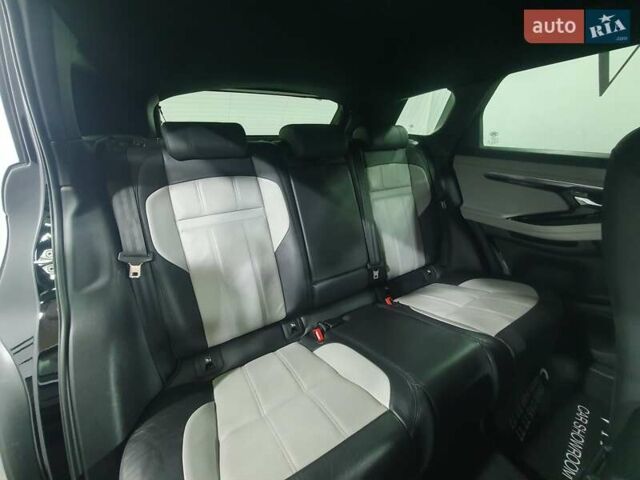 Черный Ленд Ровер Рендж Ровер Эвок, объемом двигателя 2 л и пробегом 108 тыс. км за 33333 $, фото 6 на Automoto.ua