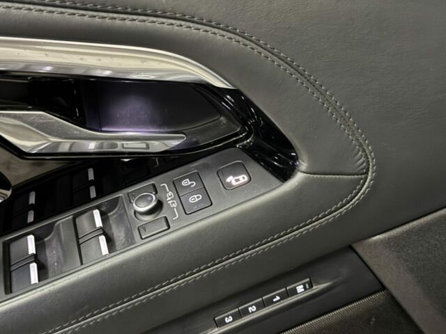 Чорний Ленд Ровер Рендж Ровер Евок, об'ємом двигуна 2 л та пробігом 70 тис. км за 27000 $, фото 37 на Automoto.ua