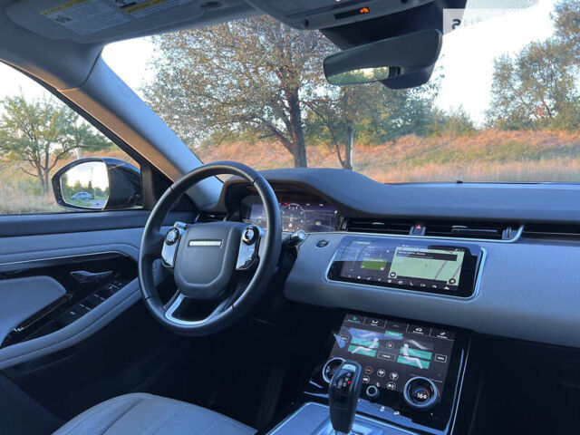 Черный Ленд Ровер Рендж Ровер Эвок, объемом двигателя 2 л и пробегом 12 тыс. км за 25800 $, фото 12 на Automoto.ua