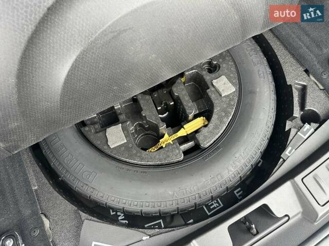 Чорний Ленд Ровер Рендж Ровер Евок, об'ємом двигуна 2 л та пробігом 93 тис. км за 30500 $, фото 33 на Automoto.ua