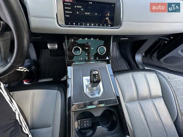 Черный Ленд Ровер Рендж Ровер Эвок, объемом двигателя 2 л и пробегом 74 тыс. км за 30500 $, фото 56 на Automoto.ua