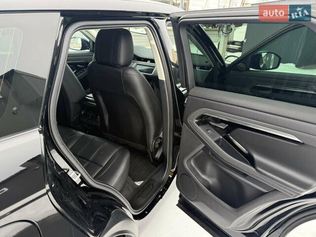 Черный Ленд Ровер Рендж Ровер Эвок, объемом двигателя 2 л и пробегом 53 тыс. км за 30500 $, фото 42 на Automoto.ua