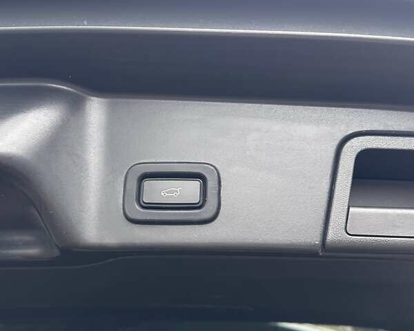 Чорний Ленд Ровер Рендж Ровер Евок, об'ємом двигуна 0 л та пробігом 72 тис. км за 34400 $, фото 82 на Automoto.ua