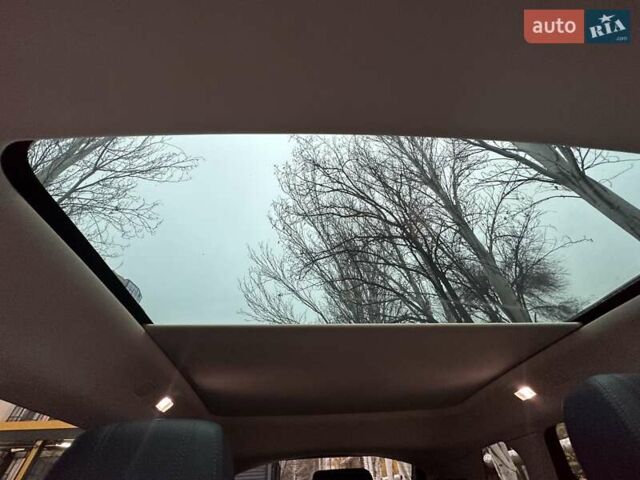 Чорний Ленд Ровер Рендж Ровер Евок, об'ємом двигуна 0 л та пробігом 72 тис. км за 34400 $, фото 37 на Automoto.ua