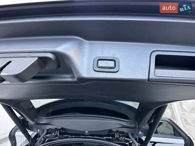 Черный Ленд Ровер Рендж Ровер Эвок, объемом двигателя 2 л и пробегом 74 тыс. км за 30500 $, фото 70 на Automoto.ua