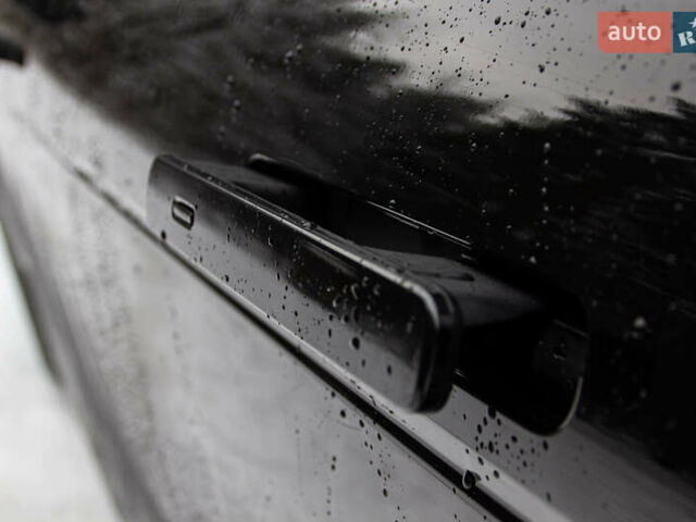 Черный Ленд Ровер Рендж Ровер Эвок, объемом двигателя 2 л и пробегом 103 тыс. км за 35000 $, фото 12 на Automoto.ua