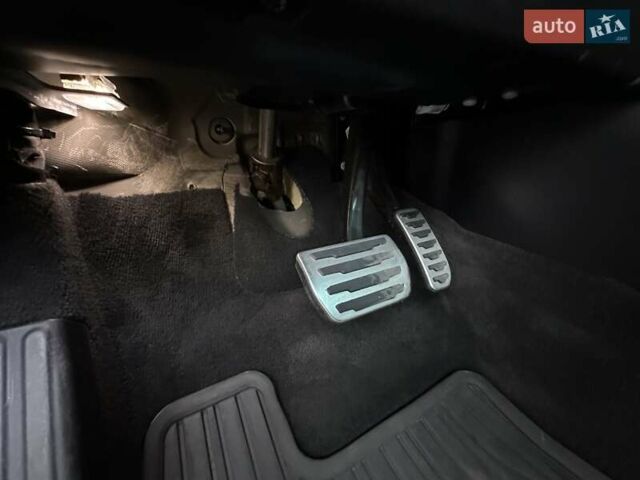 Черный Ленд Ровер Рендж Ровер Эвок, объемом двигателя 2 л и пробегом 74 тыс. км за 30500 $, фото 60 на Automoto.ua