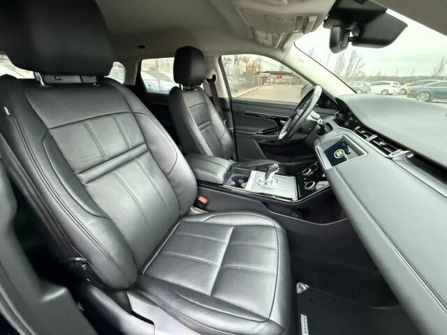 Черный Ленд Ровер Рендж Ровер Эвок, объемом двигателя 2 л и пробегом 47 тыс. км за 25900 $, фото 9 на Automoto.ua